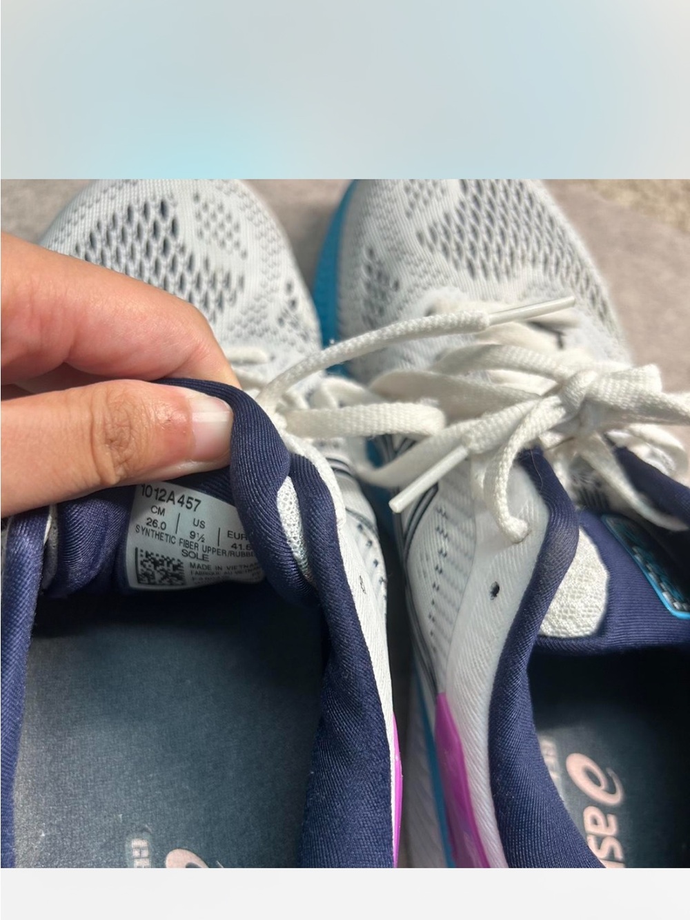ASICS Running Shoes - Picture 4 of 6